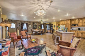 Missouri Getaway with Pasture Views and Patio!
